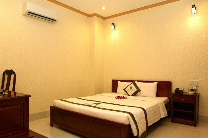 Room 29 of 64