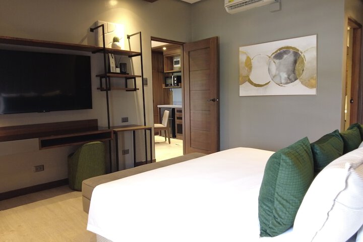 Room 21 of 64