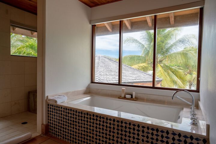 Room 72 of 154
