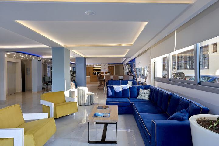 Hotel Interior 3 of 93