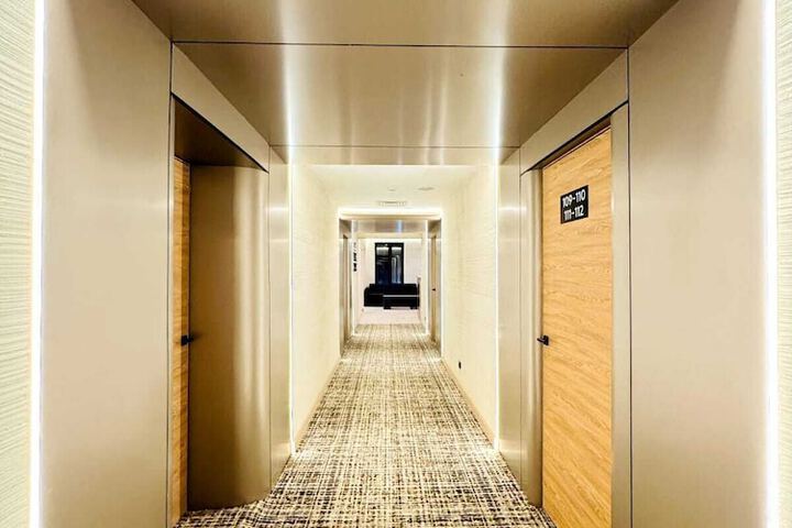 Room 14 of 21