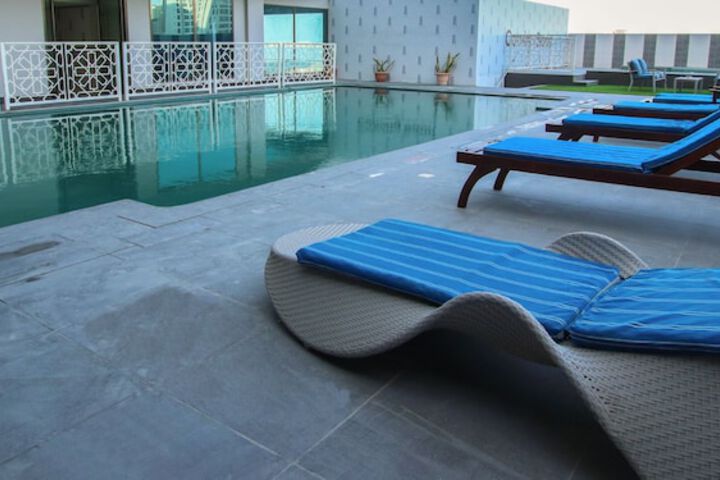 Pool 45 of 71