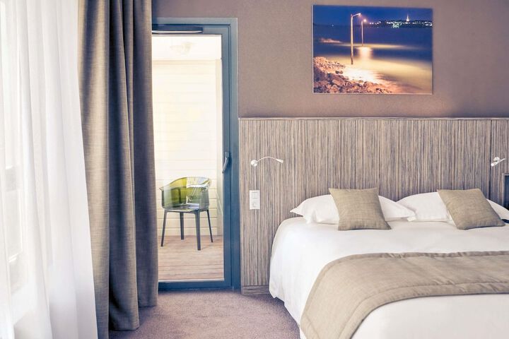 Room 51 of 101
