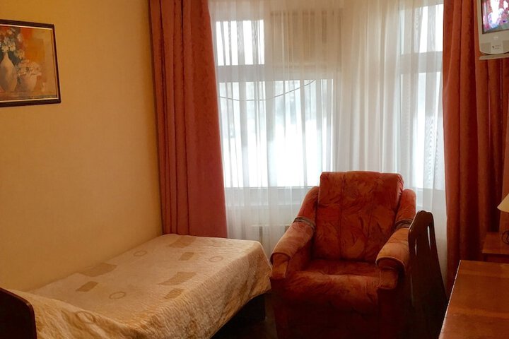 Room 25 of 44