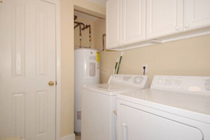 Room 12 of 21