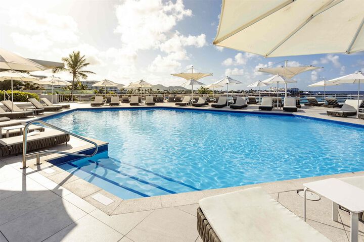 Pool 125 of 178
