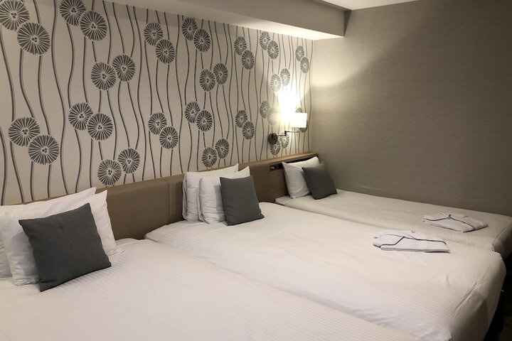 Room 9 of 46