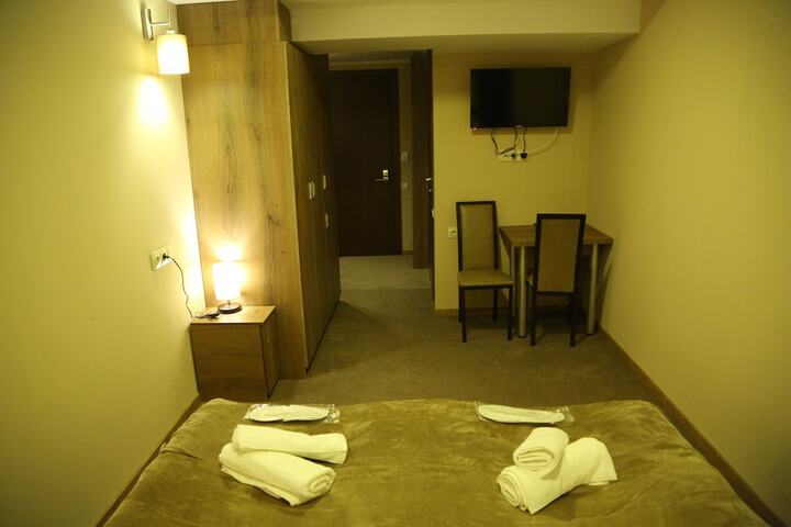 Room 24 of 41
