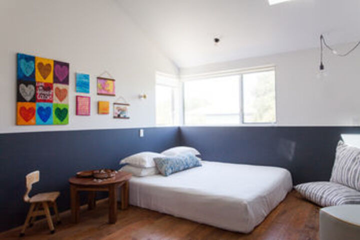 Room 52 of 222