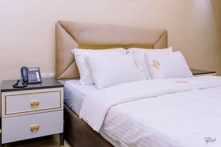 Room 10 of 54