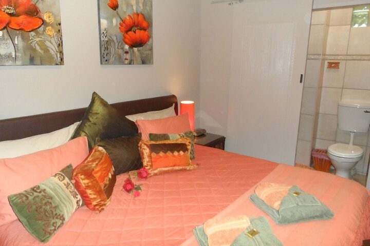 Room 5 of 188