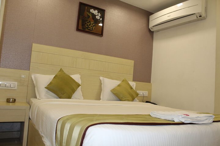 Room 6 of 21