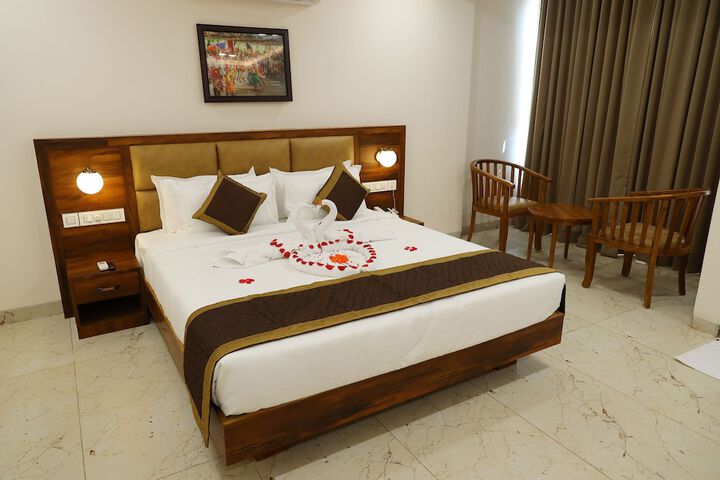 Room 3 of 36