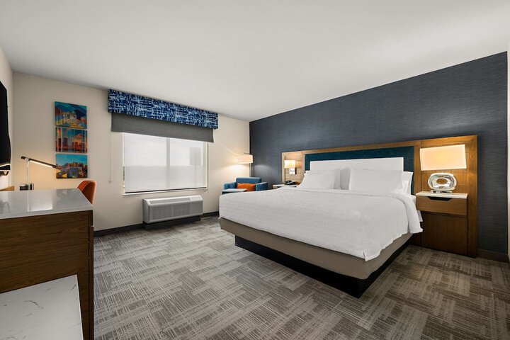 Room 14 of 34