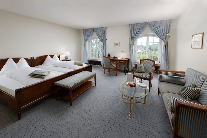 Room 6 of 31