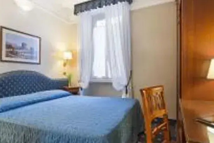 Room 2 of 5
