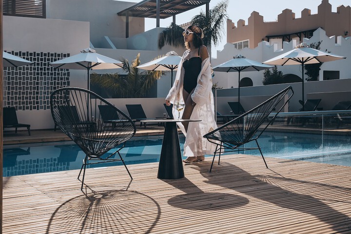 Pool 35 of 48