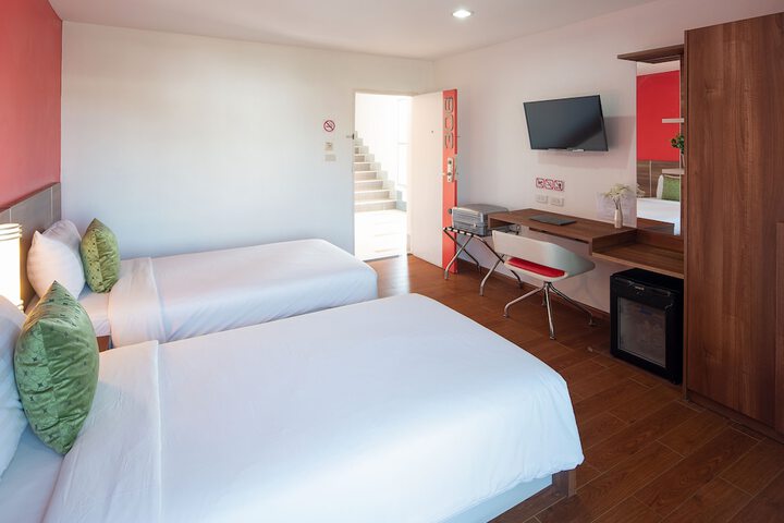 Room 5 of 21