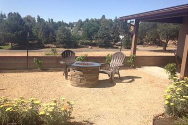 Terrace/Patio 26 of 27