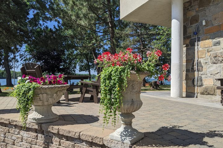 Hotel Entry