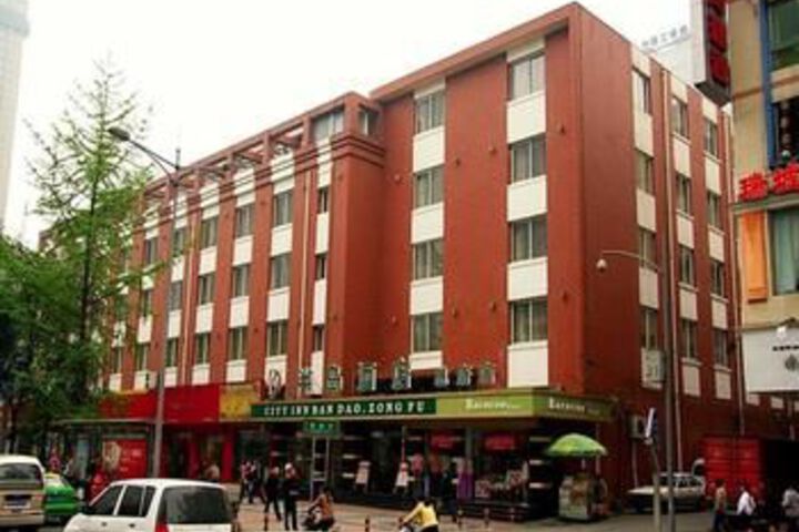 Hotel 3 of 50