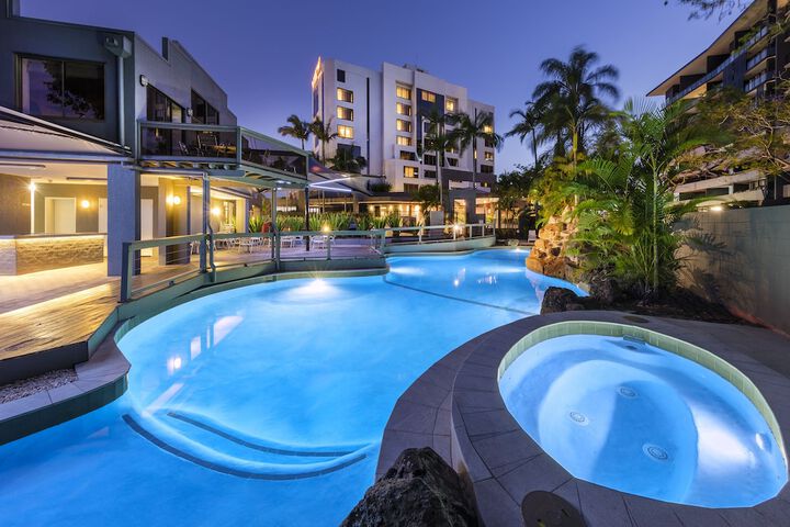 Pool 28 of 62
