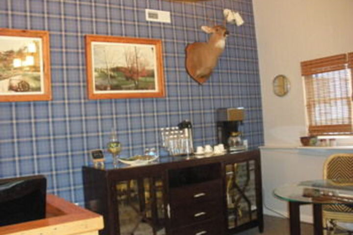 Room 12 of 40