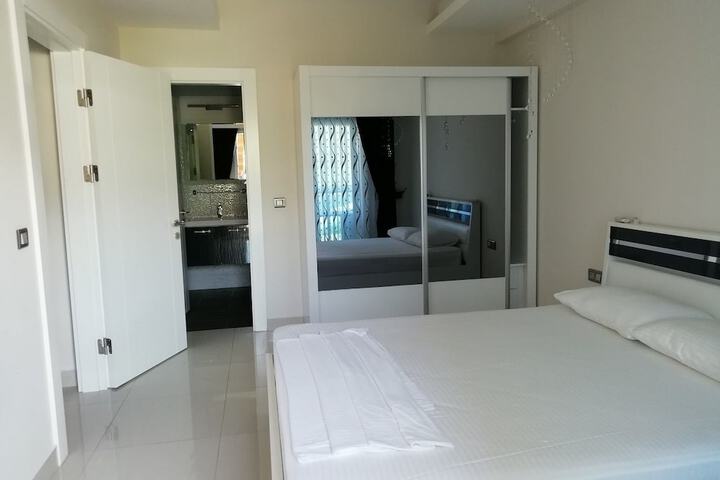Room 12 of 55