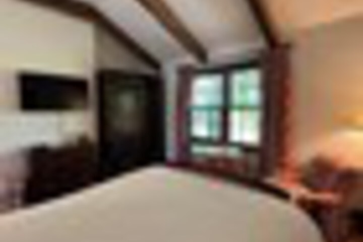 Room 59 of 285