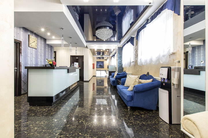 Hotel Corona