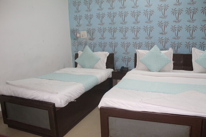 Room 16 of 21
