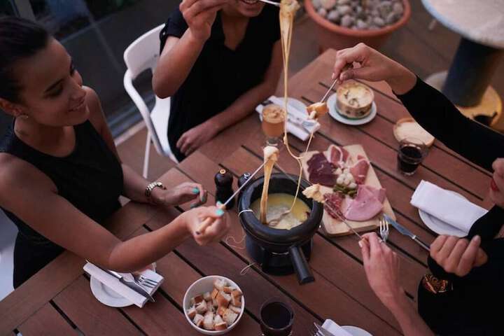 Dining 49 of 68