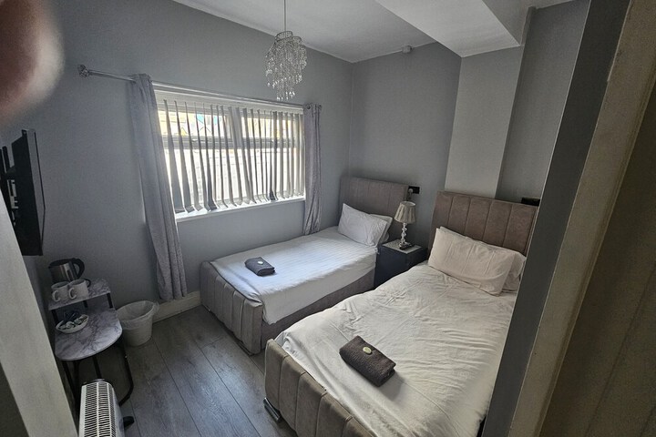 Room 18 of 39