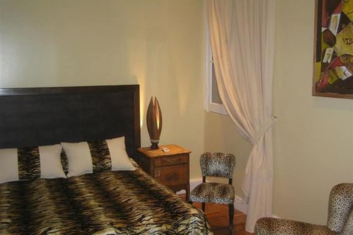 Room 7 of 38