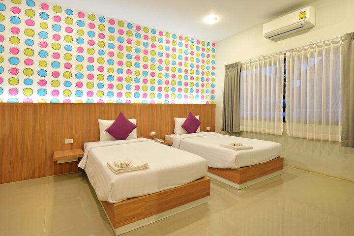 Room 21 of 54