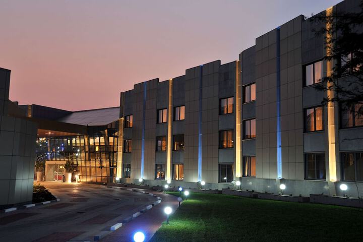 Hotel 221 of 227