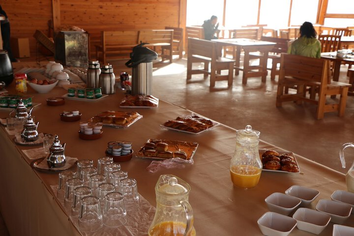 Breakfast/Coffee Service 37 of 63