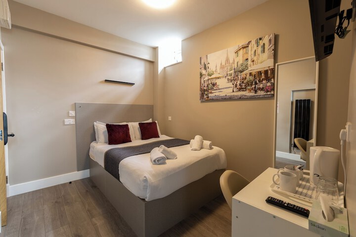 Room 30 of 91