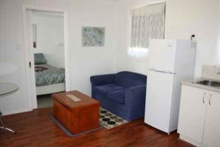 Room 10 of 22