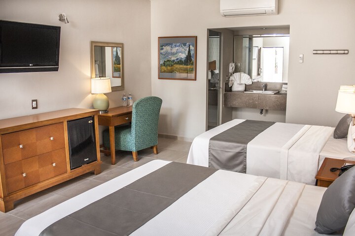 Room 20 of 40