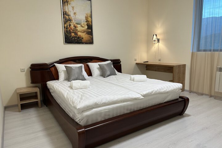 Room 15 of 39