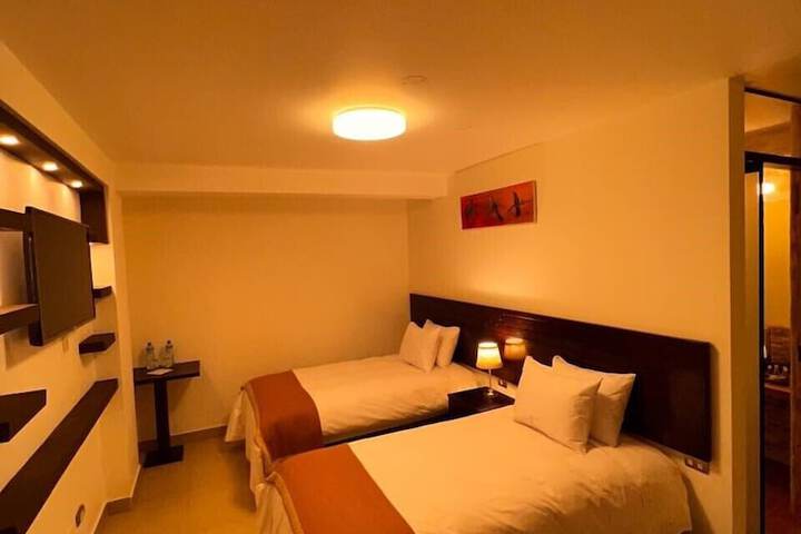Room 27 of 64