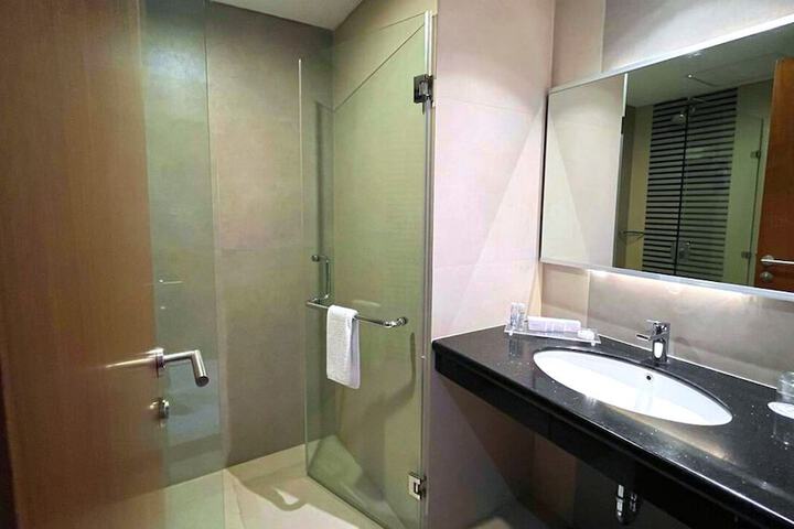Room 12 of 54