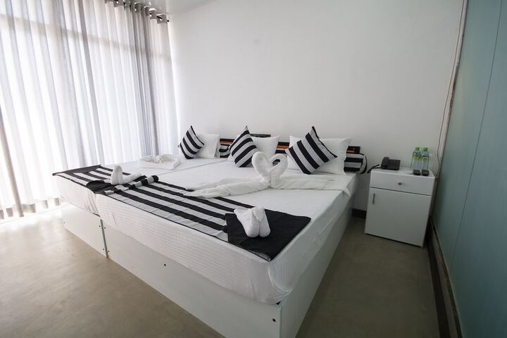 Room 19 of 47