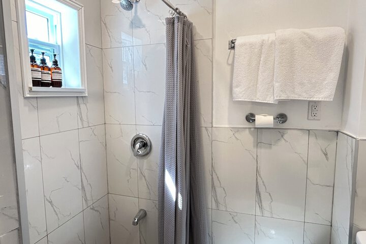Room 20 of 26