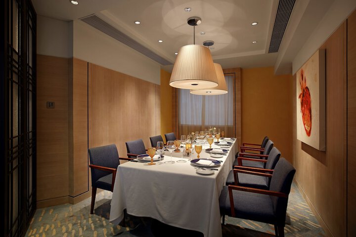 Dining 59 of 75