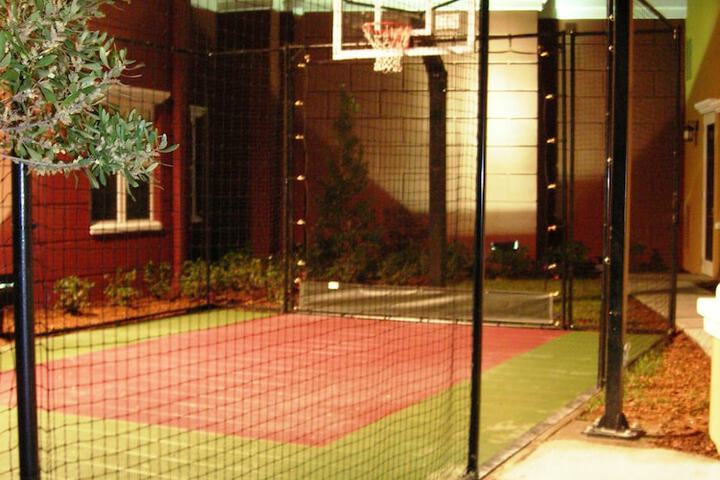 Sport court