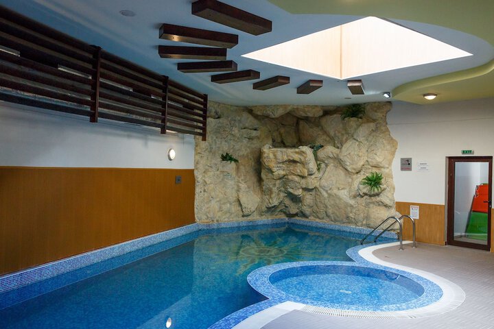 Pool Hotel