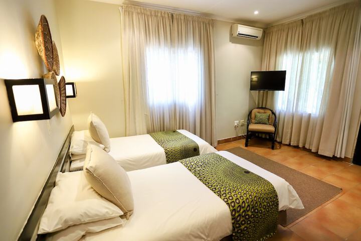 Room 14 of 78
