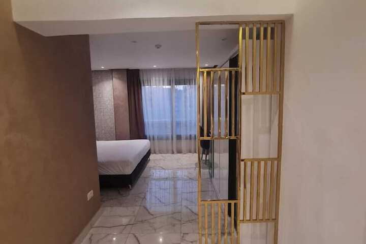 Room 19 of 85